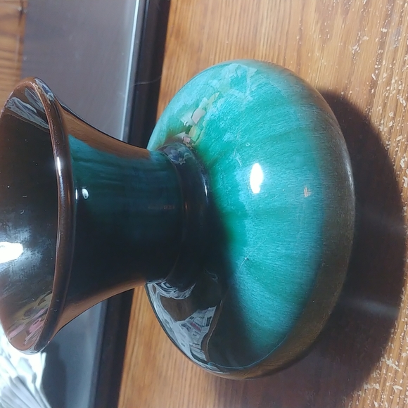 blue mountain pottery Other - Blue mountain pottery medium vase